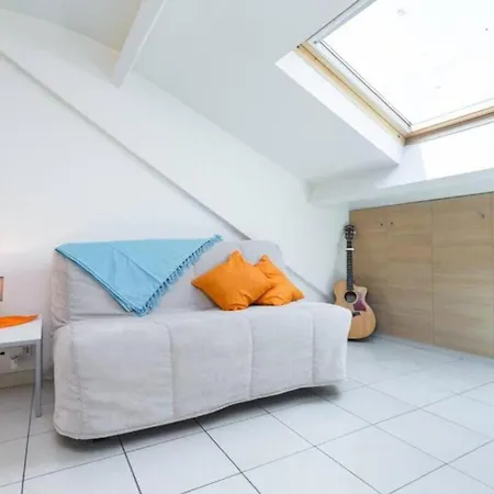 Port 1 - Spacious And W Ac On The Port *